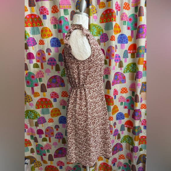 Monteau Sleeveless Button Down Dress. Small - Picture 3 of 10